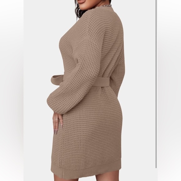 NWT Cozy Waffle Knit Crewneck Sweater Dress with Belt Tan Size Medium - Picture 4 of 15